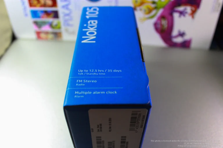 กล่อง Nokia 105