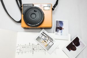 แกะกล่อง Leica Sofort : Instant Film Camera