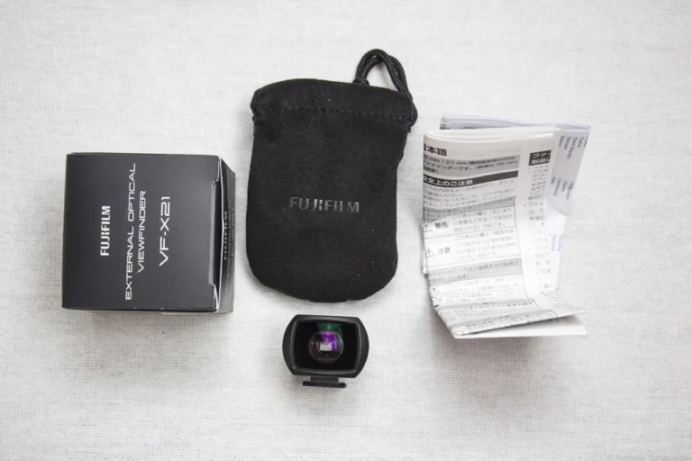 แกะกล่องของ Fujifilm External Optical Viewfinder VF-X21