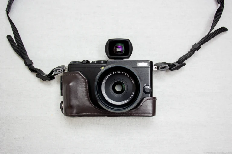 ประกอบ VF-X21 เข้ากับ Fuji X70 