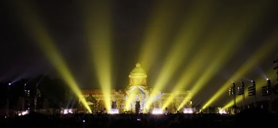ภาพการแสดงแสงเสียง ในช่วงสุดท้ายของการแสดง
